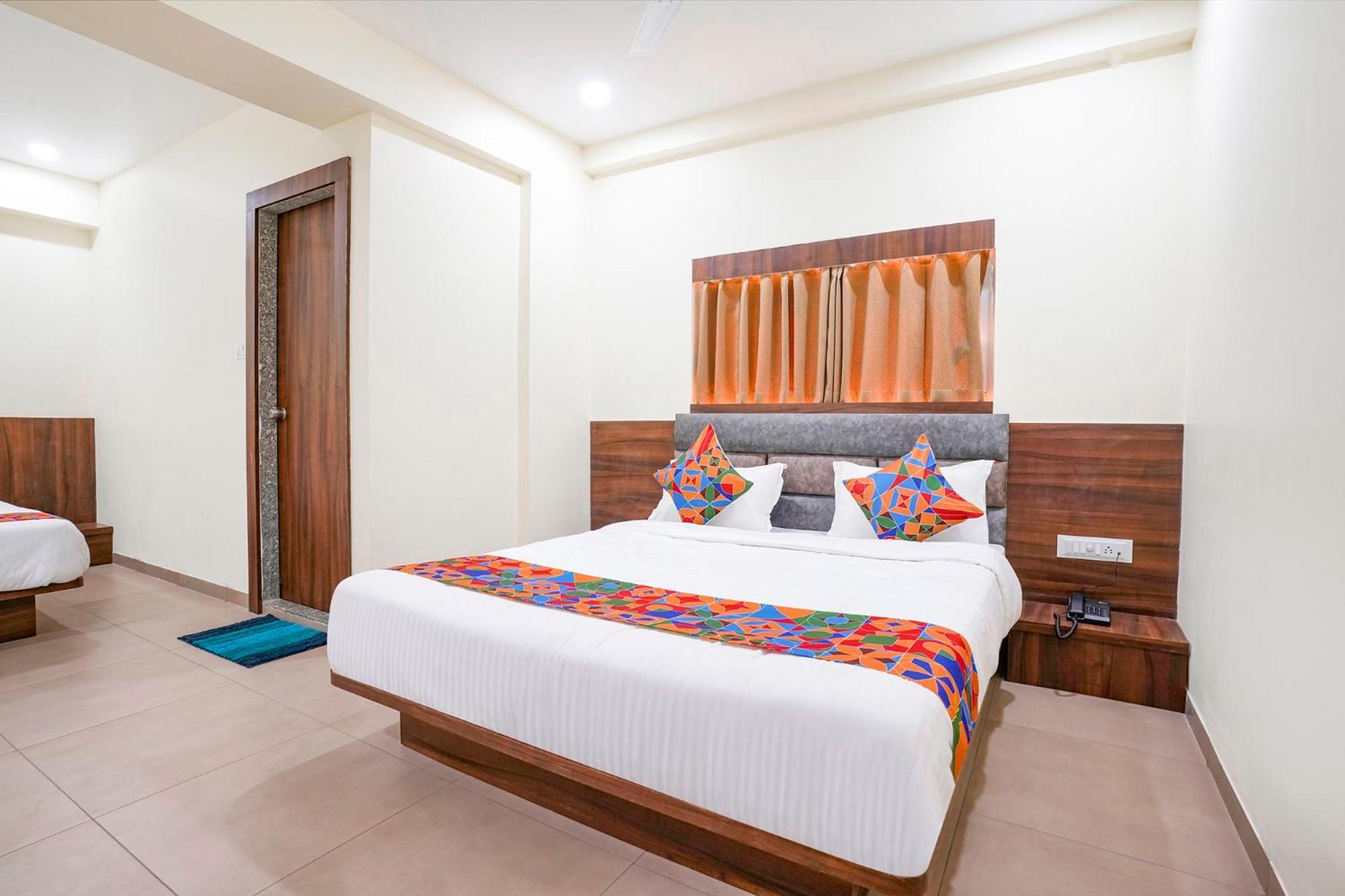 Fabhotel Hill Park I Vadodara Exterior photo